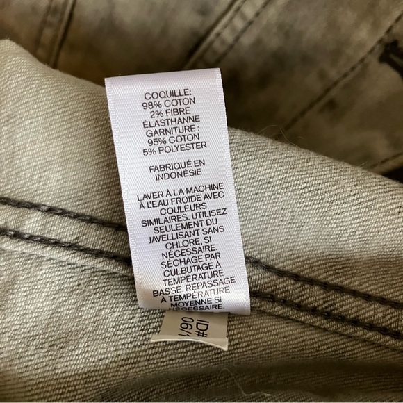 Express Acid Washed Jean Jacket Size M Hooded Mixed Media Sleeves Pockets Denim - Picture 7 of 9